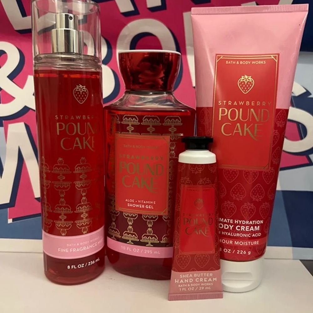 STRAWBERRY POUND CAKE Bath & Body Works